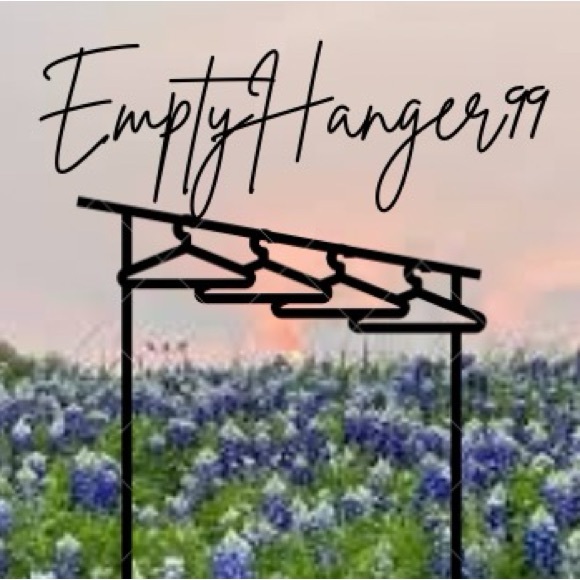 Meet your Posher, Tiffany - Picture 1 of 1